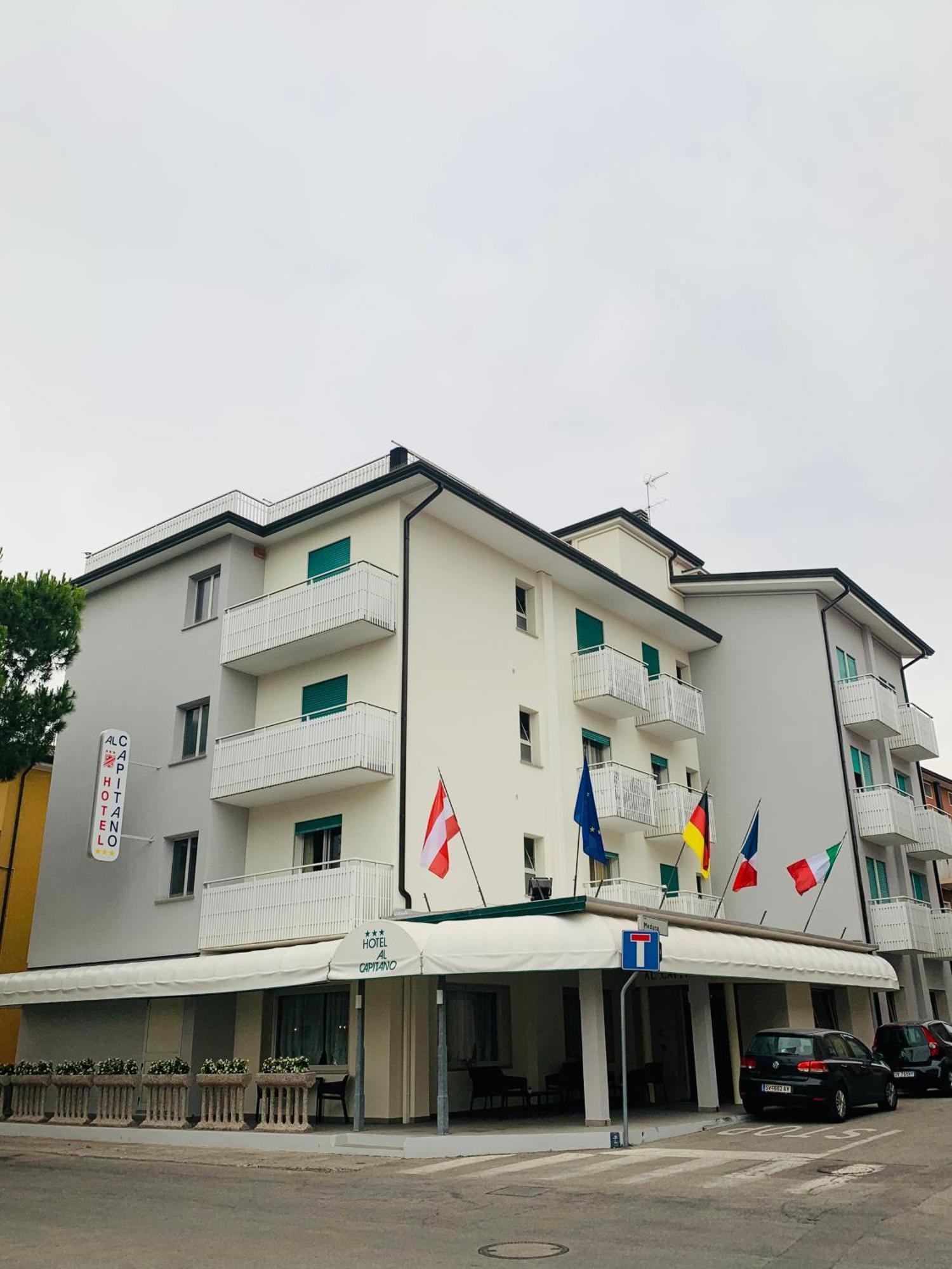 Hotel Al Capitano Caorle Exterior foto